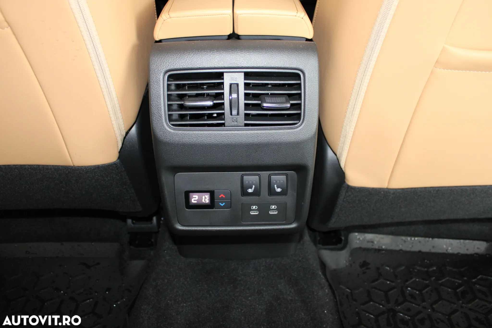 Nissan X-Trail - 35