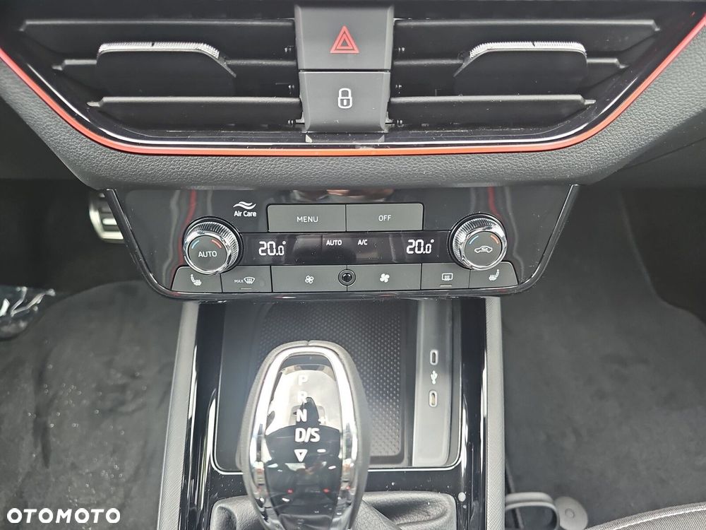 Skoda Kamiq 1.5 TSI Monte Carlo DSG - 17