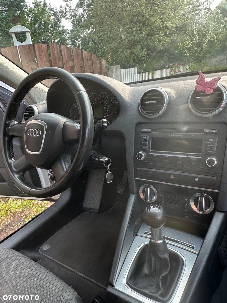 Audi A3 Sportback 1.9 TDI Ambiente - 14