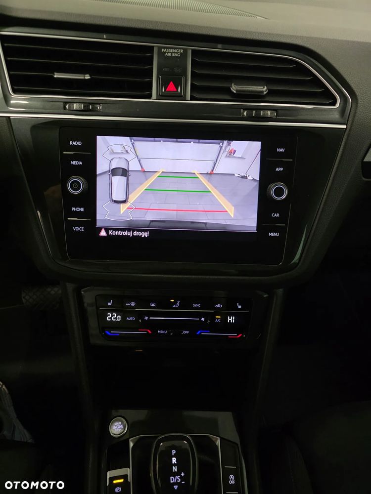 Volkswagen Tiguan 2.0 TSI 4Mot Elegance DSG - 10