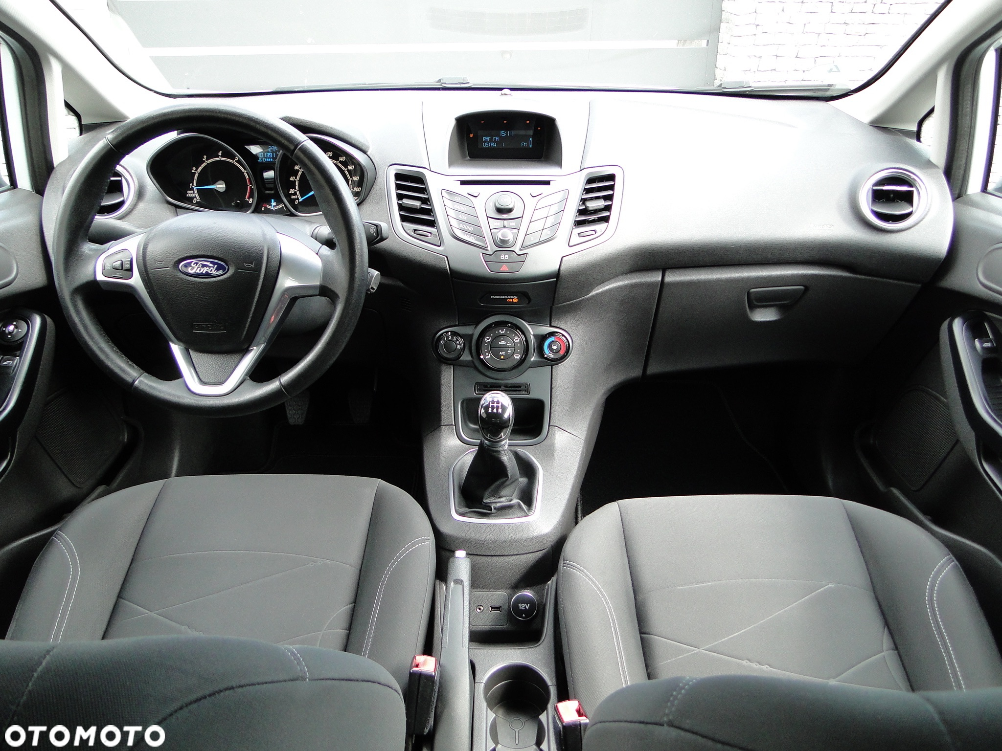 Ford Fiesta 1.25 Celebration - 9