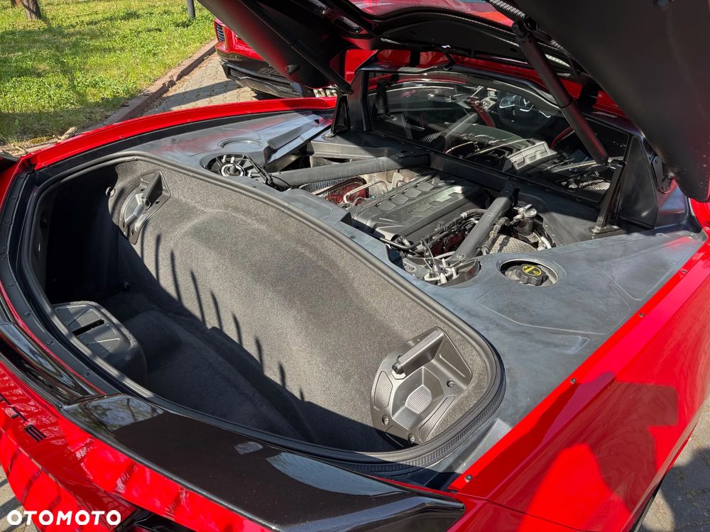 Chevrolet Corvette - 34