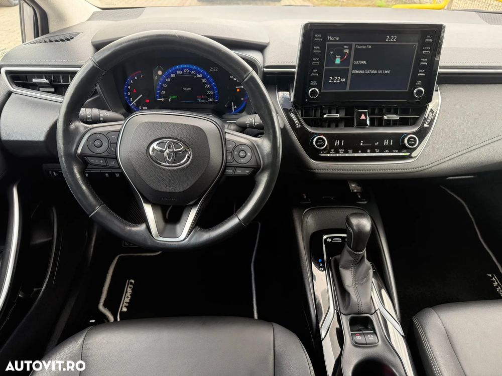 Toyota Corolla Sedan 1.8 HSD Exclusive - 12