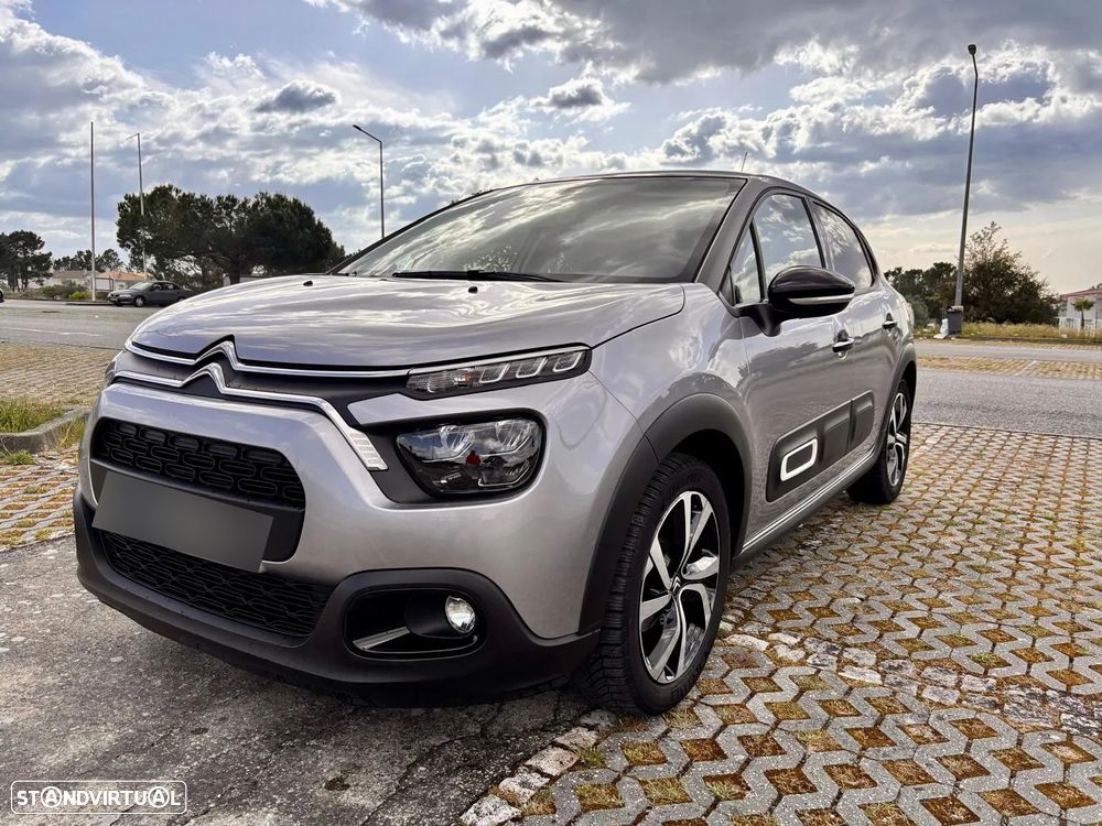 Citroën C3 1.2 PureTech Shine - 1