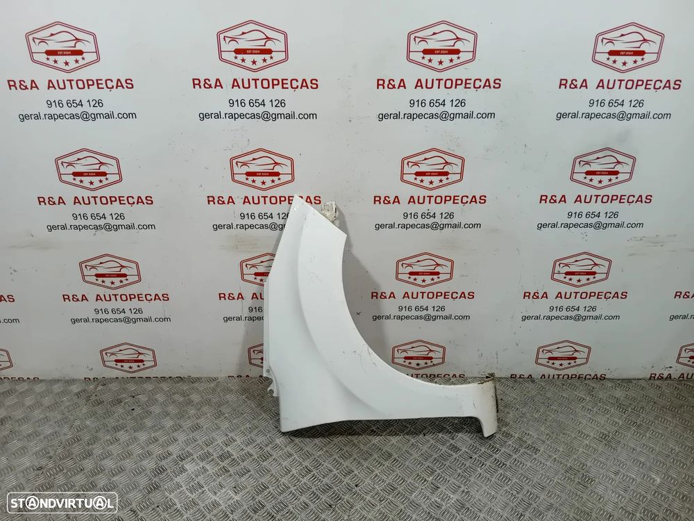 Guarda Lamas Frente Frontal Ford Fiesta MK6 VI  Original - 1