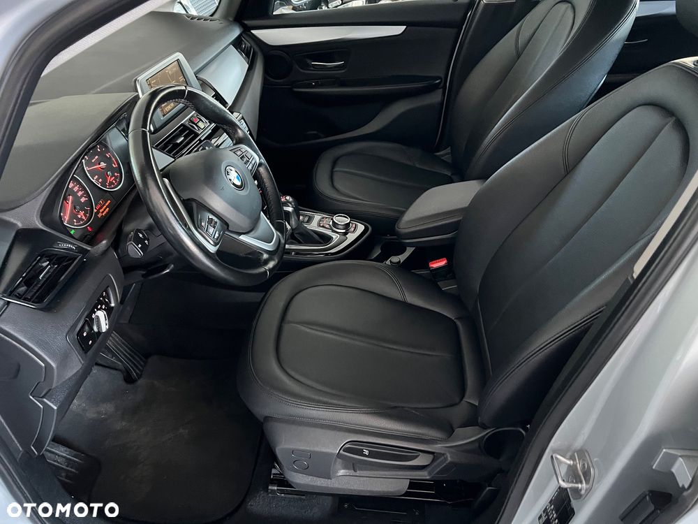 BMW Seria 2 218d Sport-Aut Luxury Line - 15