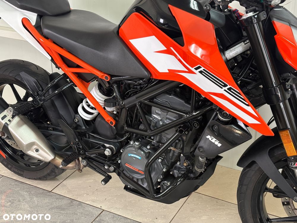KTM Duke 125 - 9