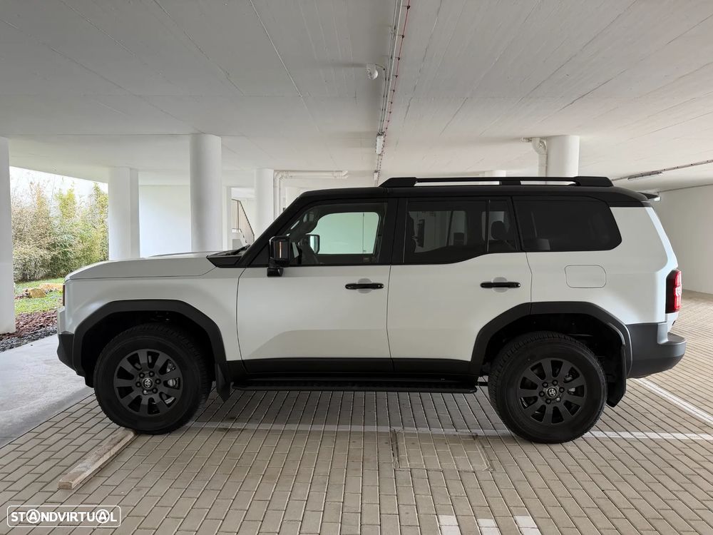Toyota Land Cruiser 2.8 D-4D Mild-Hybrid Auto Executive - 5
