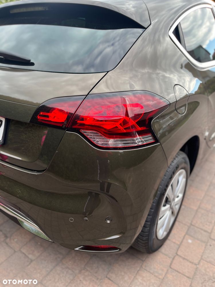 Citroën DS4 HDi 115 Chic - 11
