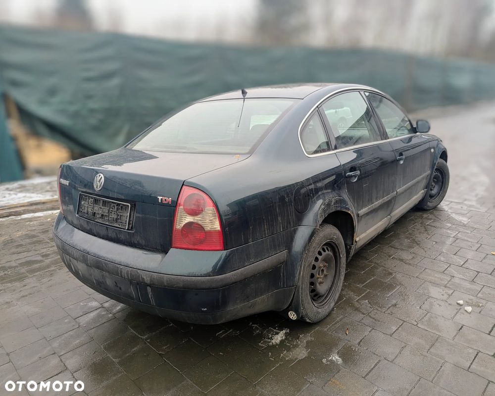 VW Passat B5 Lift sedan na części - 11