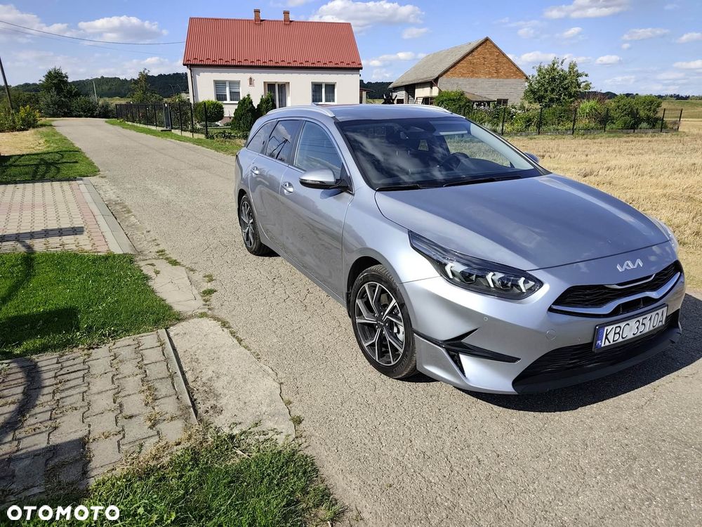 Kia Ceed - 1