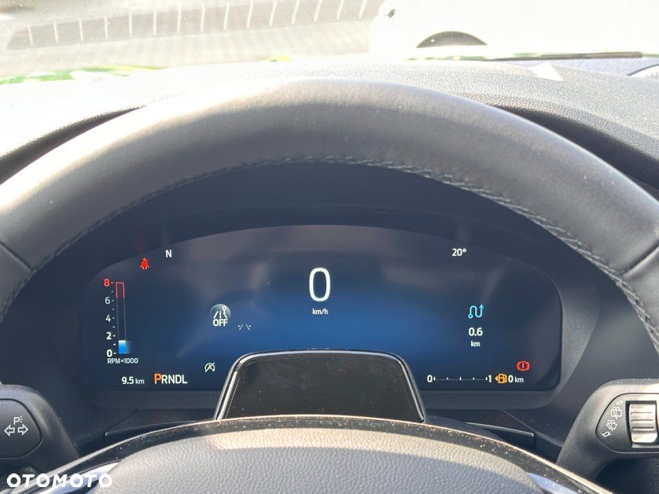 Ford Kuga - 16