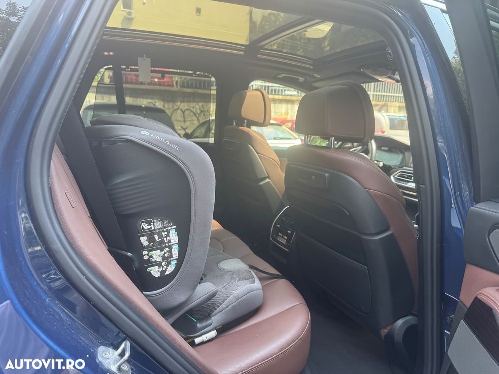 BMW X5 xDrive40i - 16