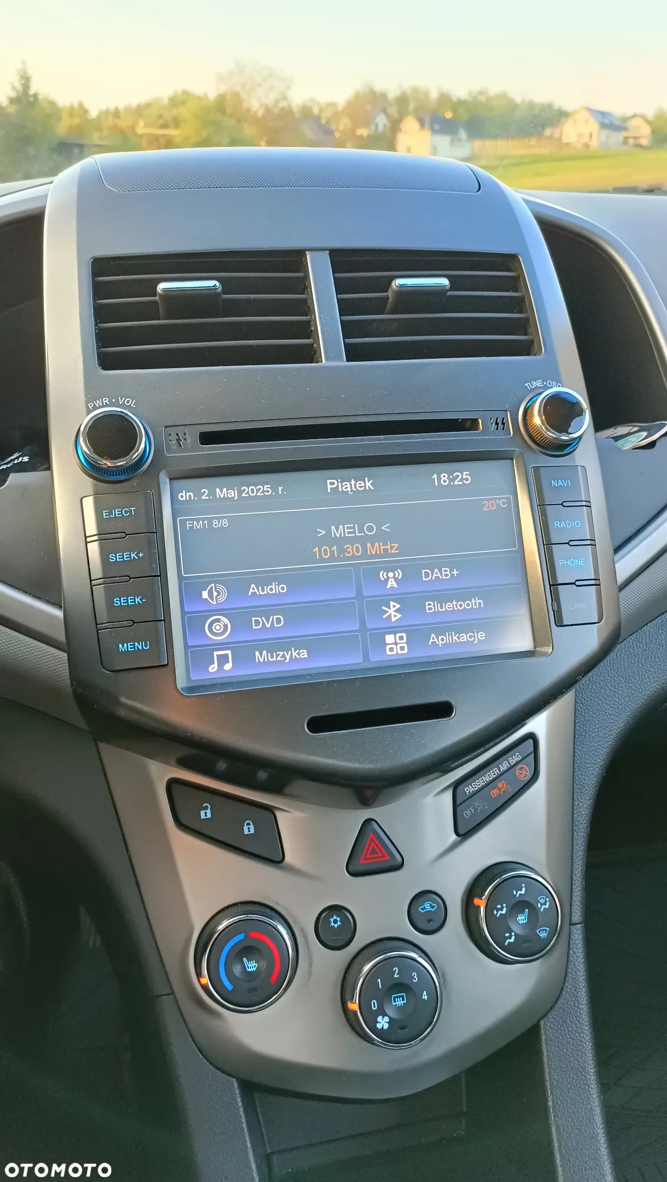 Chevrolet Aveo 1.6 LTZ - 27