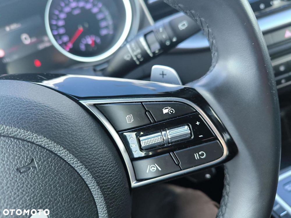 Kia Ceed 1.5 T-GDI M DCT - 23