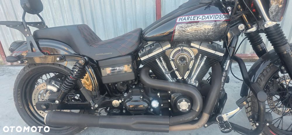 Harley-Davidson Dyna Street Bob - 2