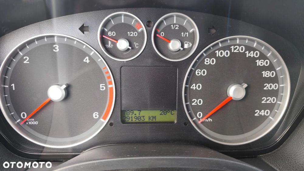 Ford Focus C-Max - 21