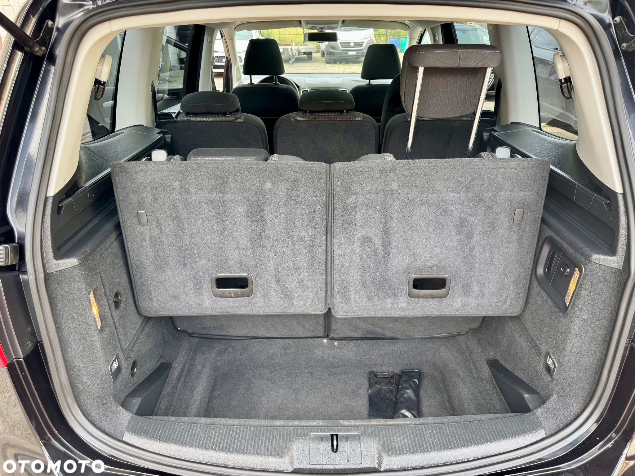 Volkswagen Sharan 2.0 TDI Comfortline - 22