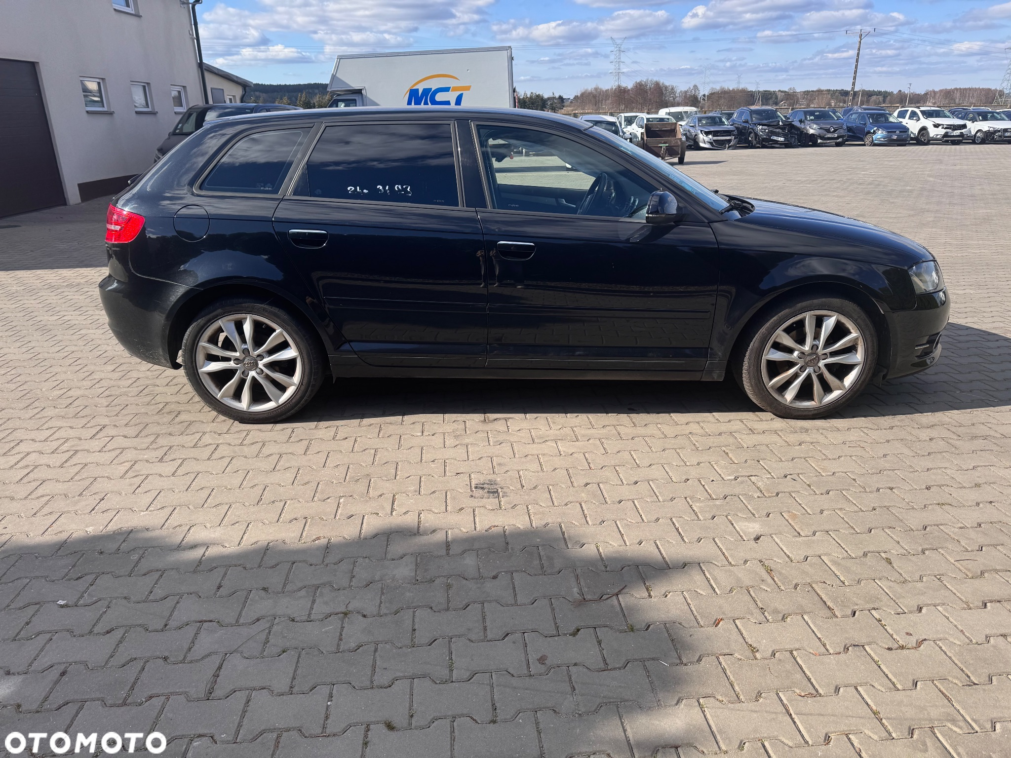 Audi A3 1.6 TDI Ambiente - 11