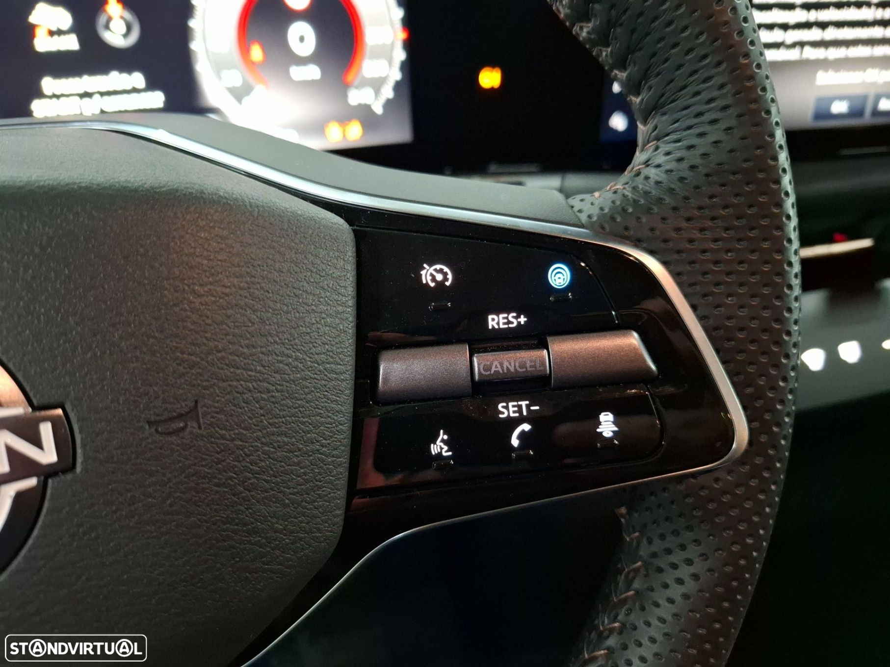 Nissan Ariya 87 kWh Evolve Carr. 22kW - 17