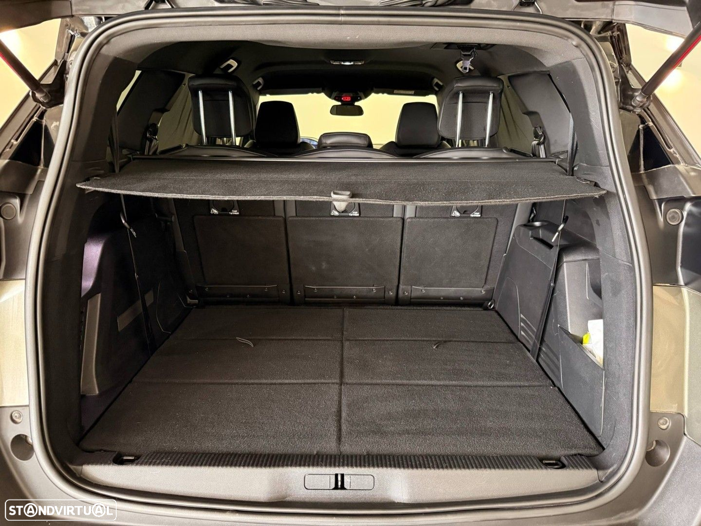 Peugeot 5008 1.5 BlueHDi GT EAT8 - 33