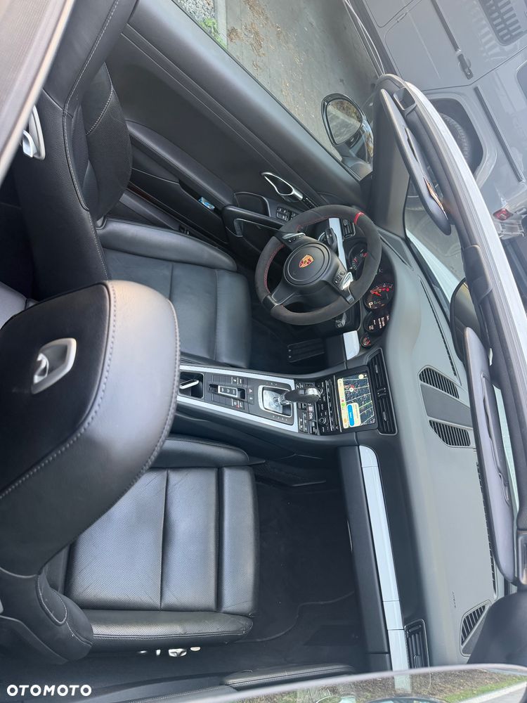 Porsche 911 Carrera PDK Black Edition - 17