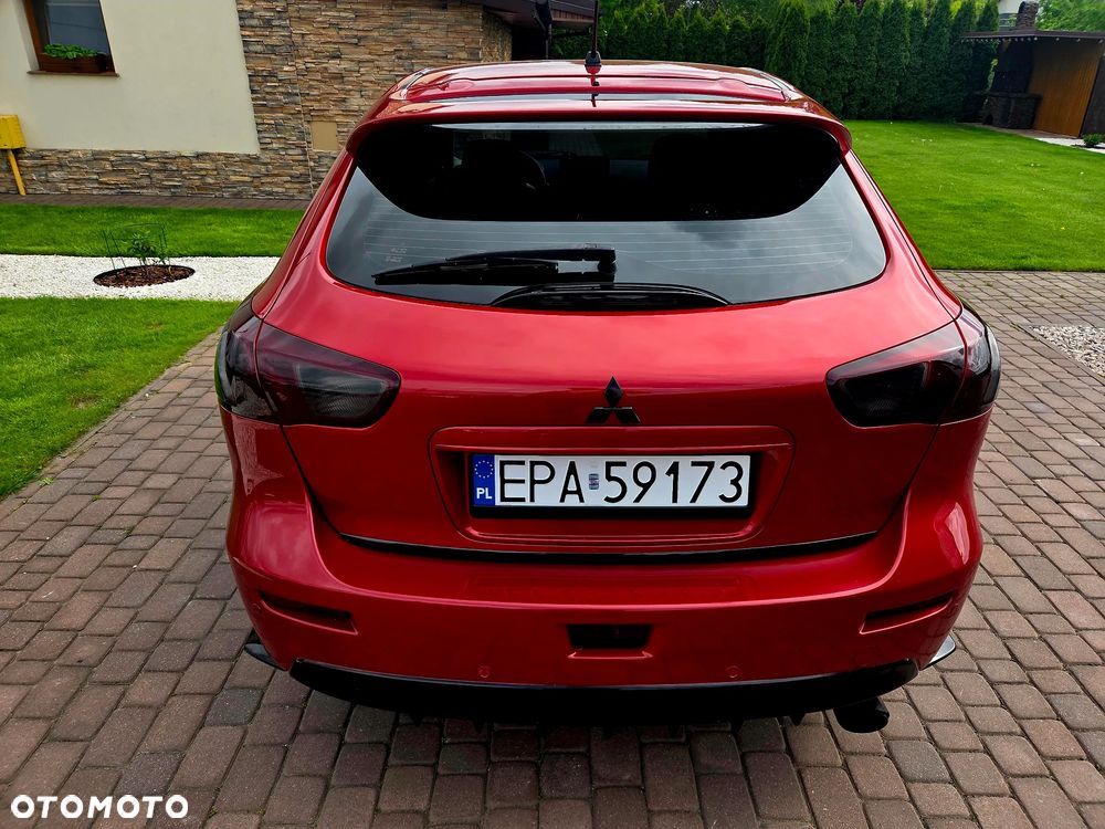 Mitsubishi Lancer - 10
