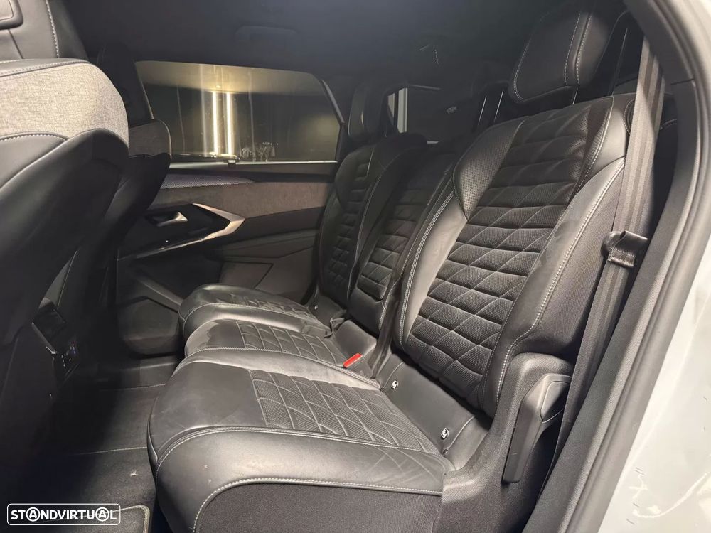 Peugeot E-5008 73 kWh GT - 25
