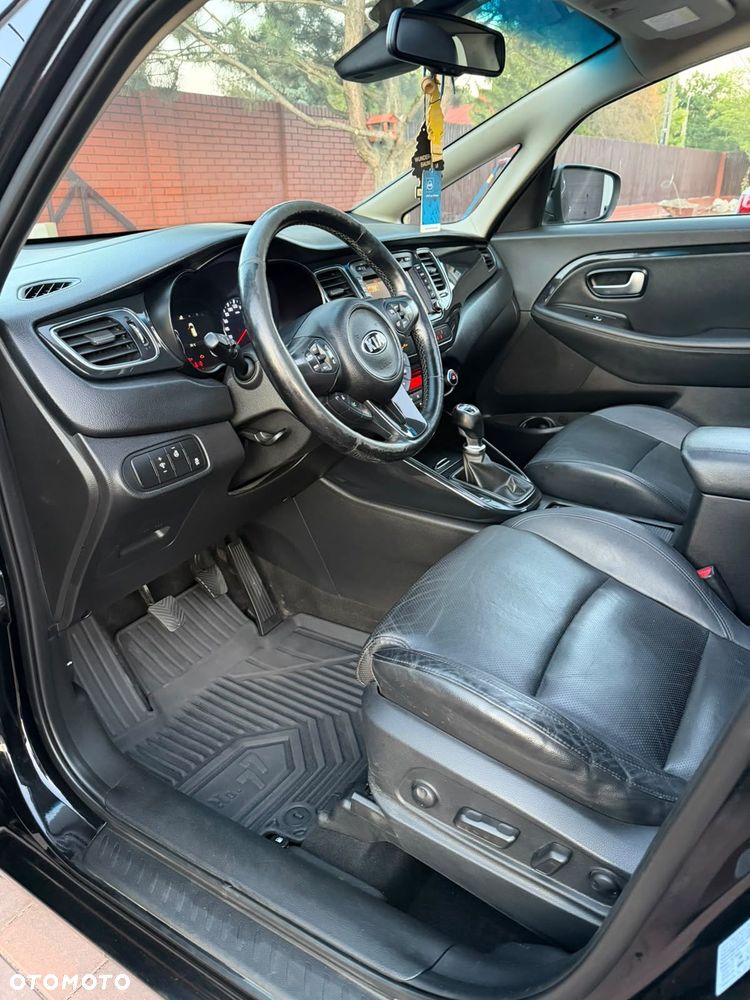 Kia Carens 1.7 CRDi Business Line 7os - 3