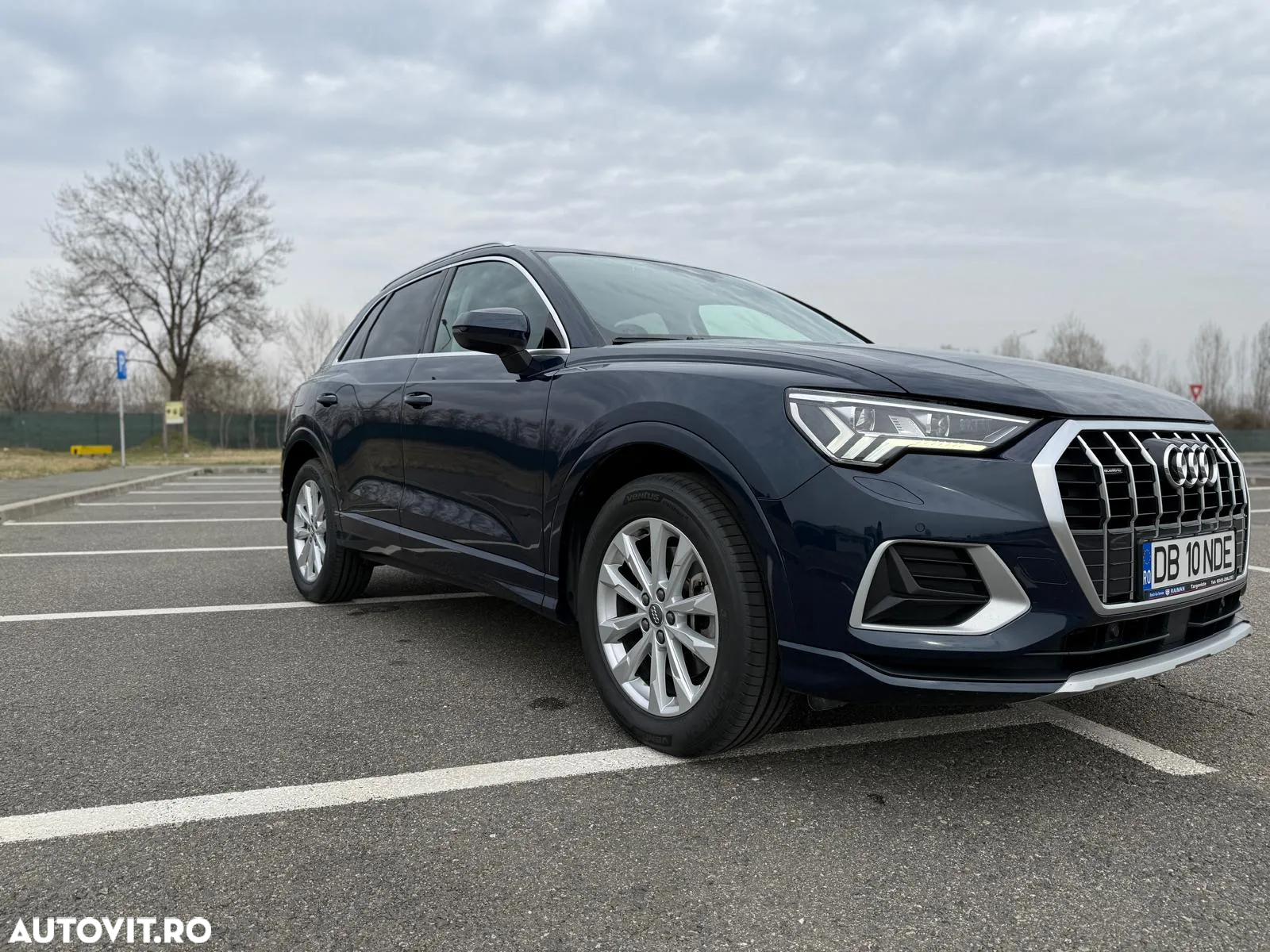 Audi Q3 2.0 40 TFSI S tronic quattro - 4