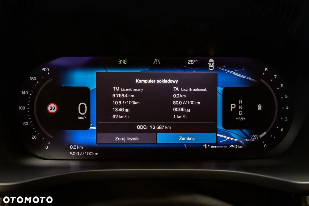 Volvo XC 60 B5 B AWD Ultimate Dark - 19