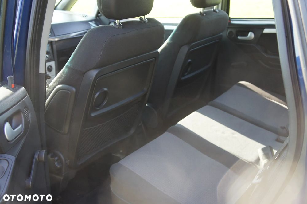 Opel Meriva - 9