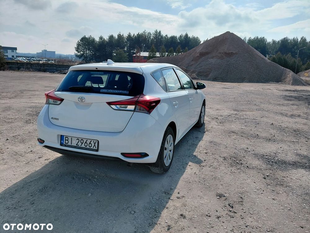 Toyota Auris 1.33 VVT-i Active - 6