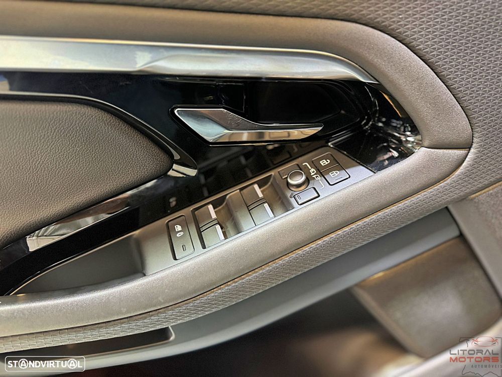 Land Rover Range Rover Evoque P300e R-Dynamic S - 18