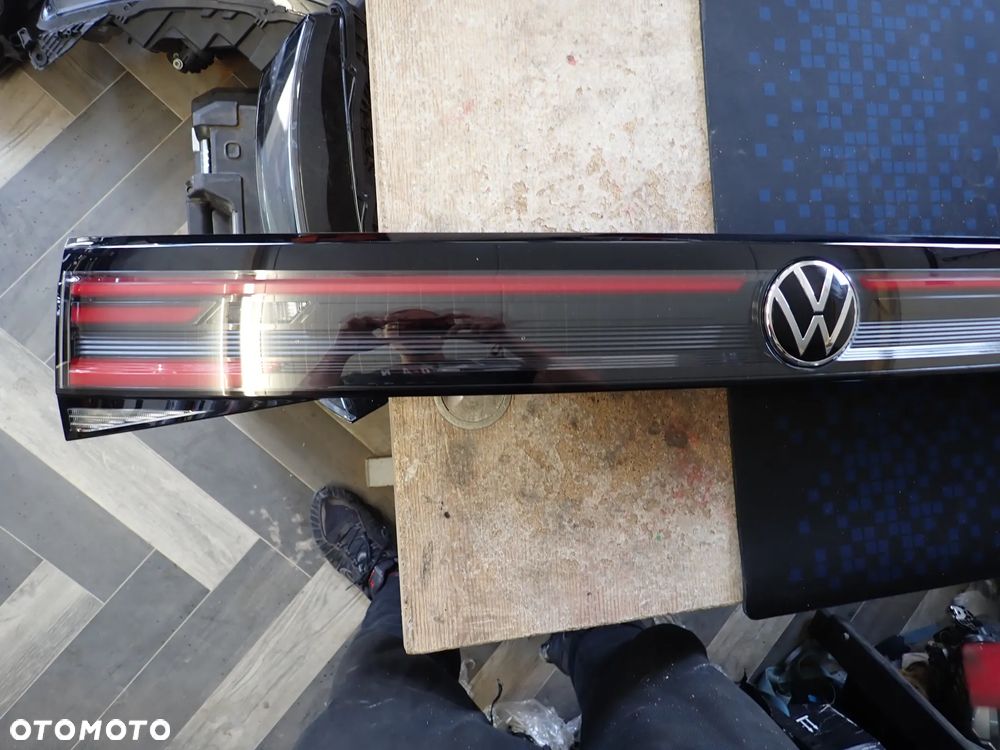 VOLKSWAGEN TAIGO LAMPA BLENDA KLAPY TYŁ 2G7945093 - 2