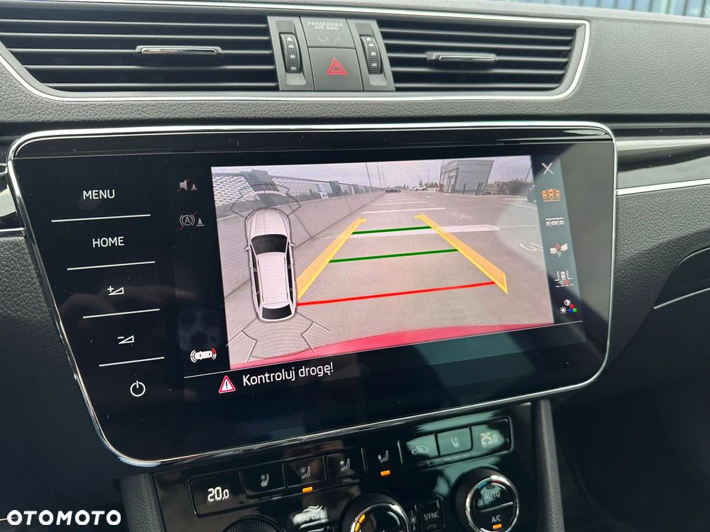 Skoda Superb 2.0 TDI SCR 4x4 L&K DSG - 14