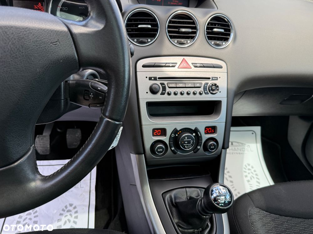Peugeot 308 HDi FAP 110 (Blue Lion) Premium - 11