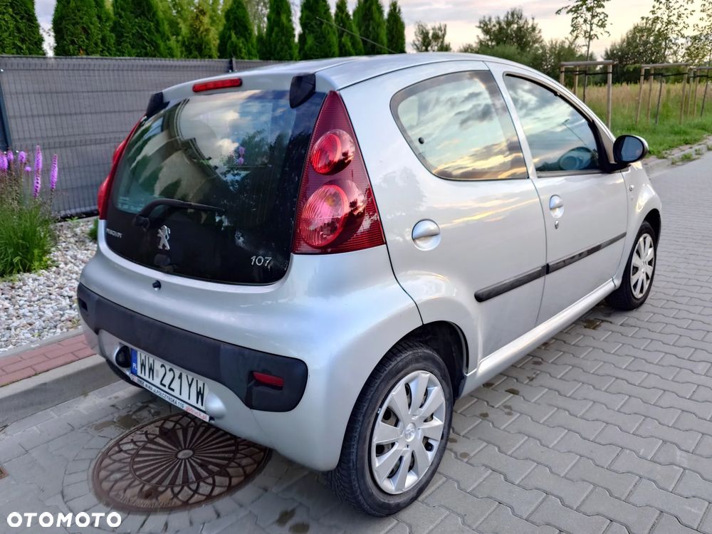 Peugeot 107 - 9