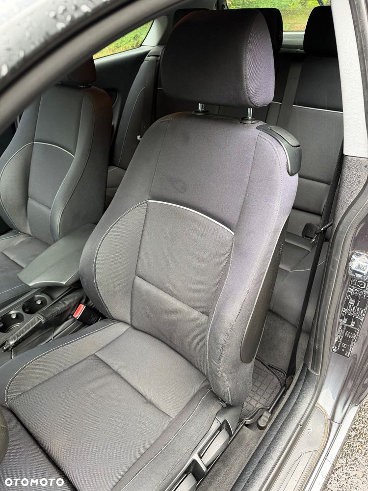 BMW Seria 1 - 14