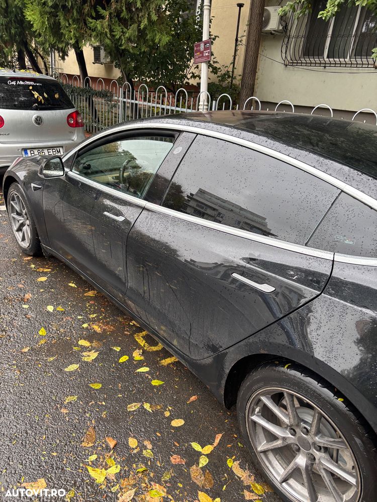 Tesla Model 3 2019 photo 3