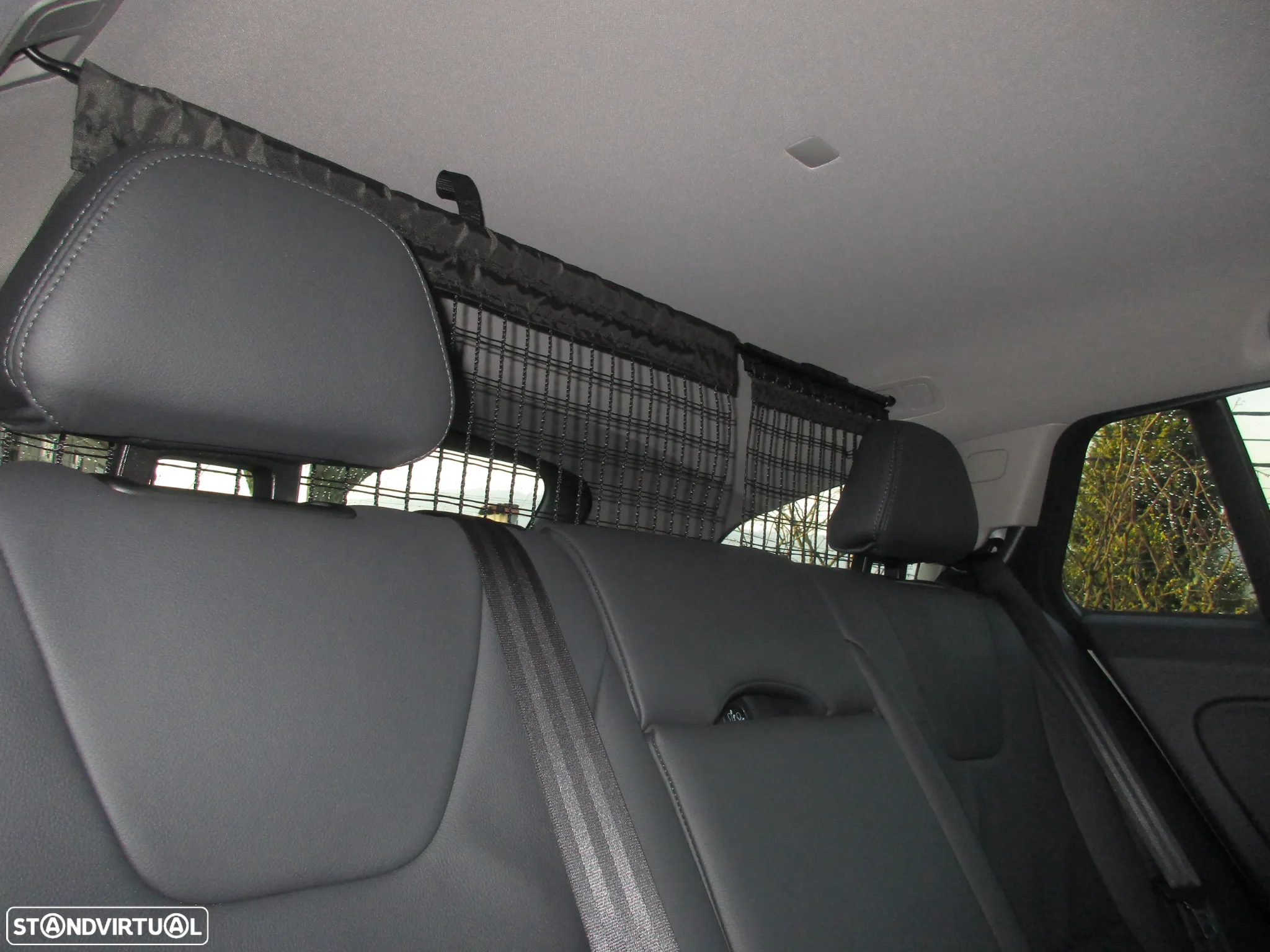 Volvo V60 2.0 D4 Momentum - 18