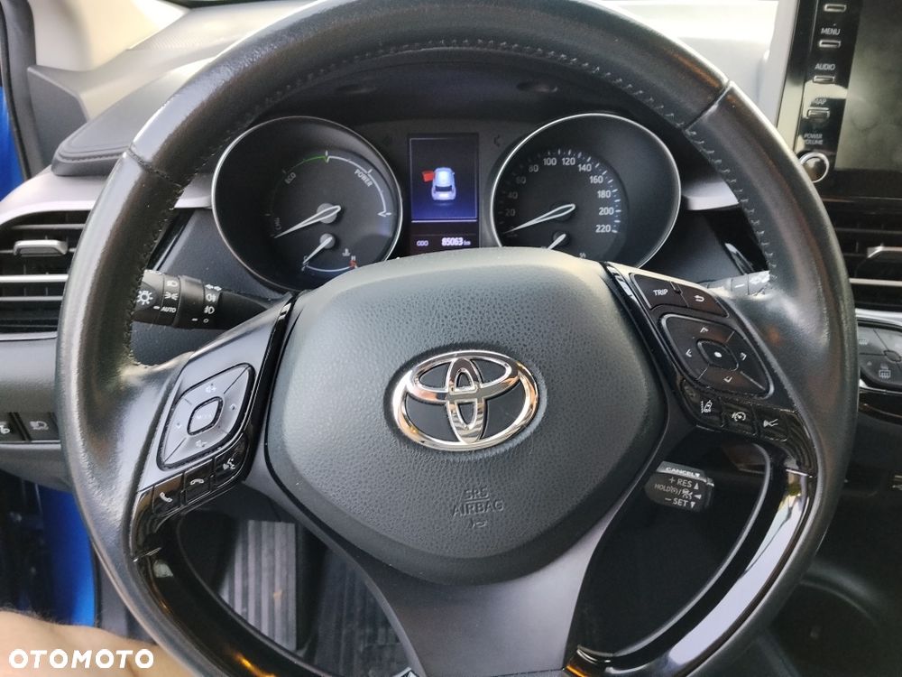 Toyota C-HR - 4