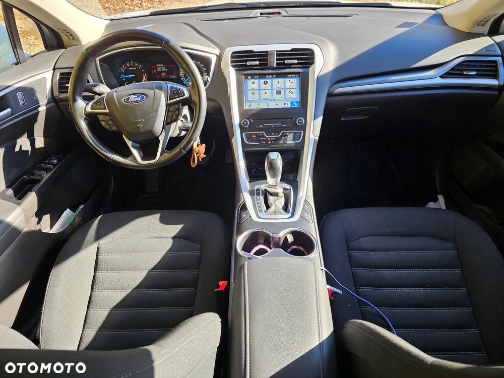 Ford Mondeo 2.0 TDCi STart-Stopp PowerShift-Aut Titanium - 26