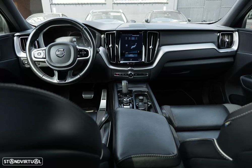 Volvo XC 60 2.0 B5 R-Design - 15