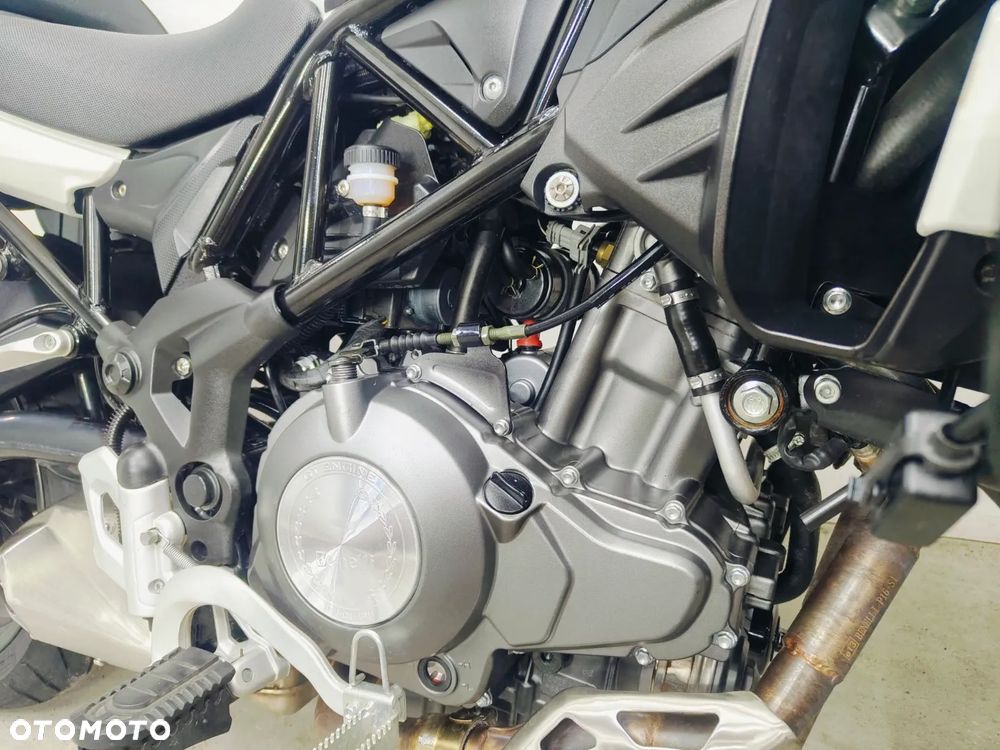 Benelli TRK 502 - 7