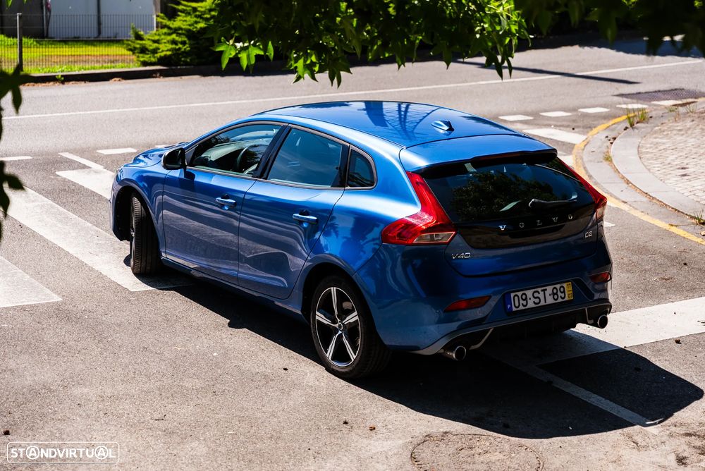 Volvo V40 2.0 D2 R-Design - 38