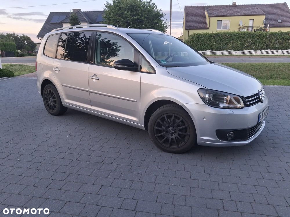 Volkswagen Touran 1.2 TSI STYLE - 24