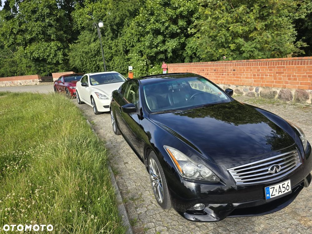 Infiniti Q60 Coupe S - 7