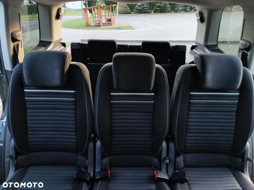 Volkswagen Touran 2015 photo 3