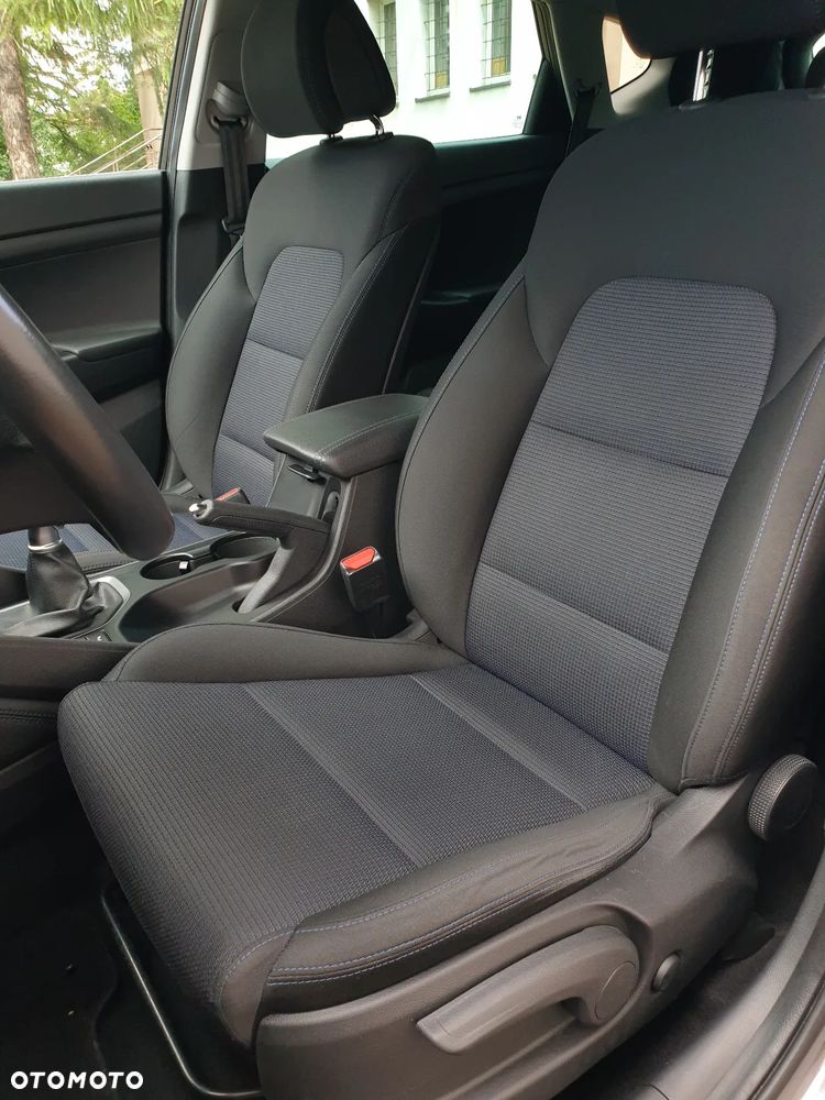 Hyundai Tucson 1.6 GDi Comfort 2WD - 23